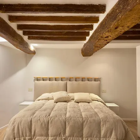 Bartolo 40 - Historic Centre - Italywego